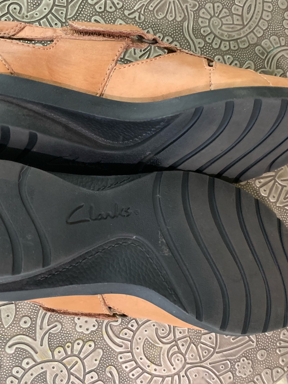 Clarks Nikki Regatta Bendables Tan Brown Leather Closed-Toe Slip-Ons Loafers 7.5 - Picture 8 of 11
